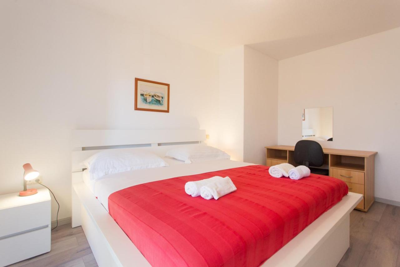 Apartment Gold Трогир Экстерьер фото