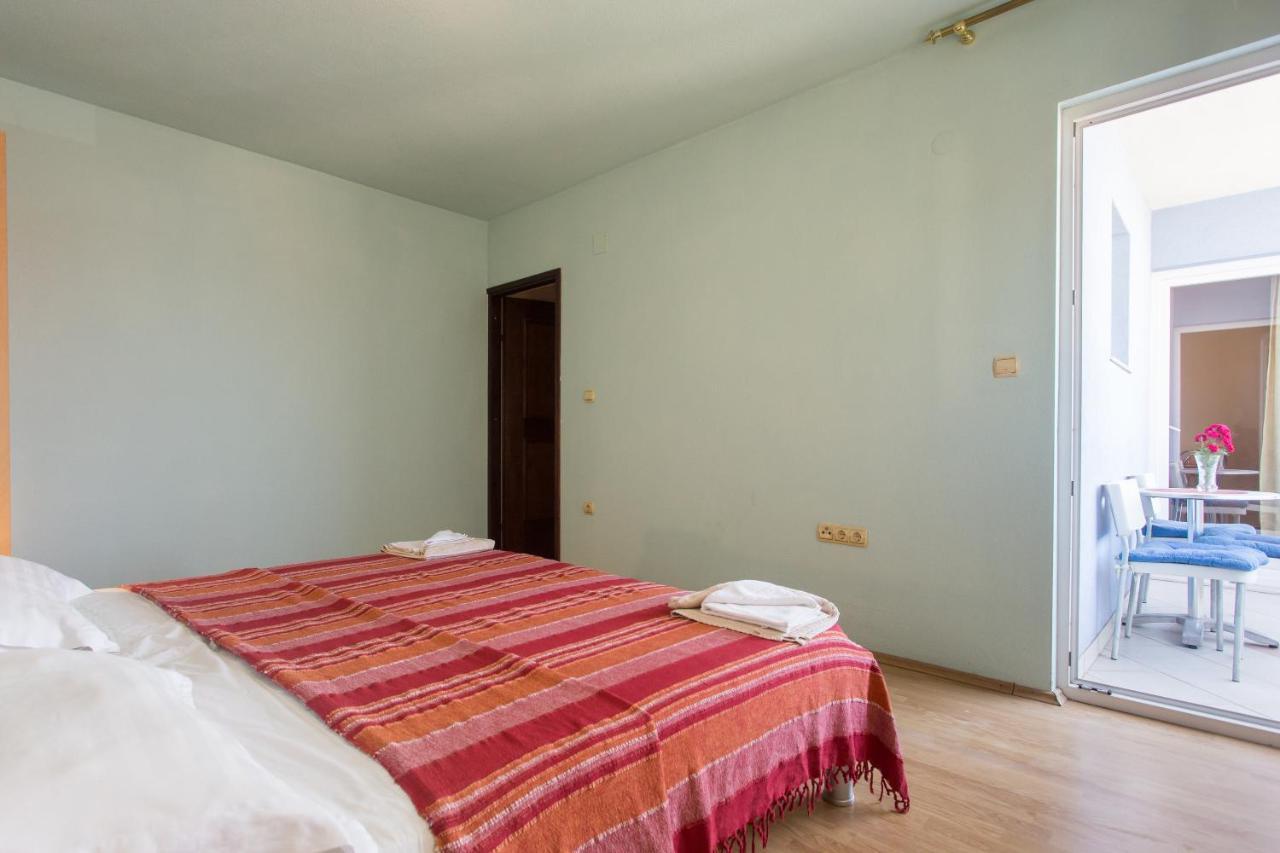 Apartment Gold Трогир Экстерьер фото