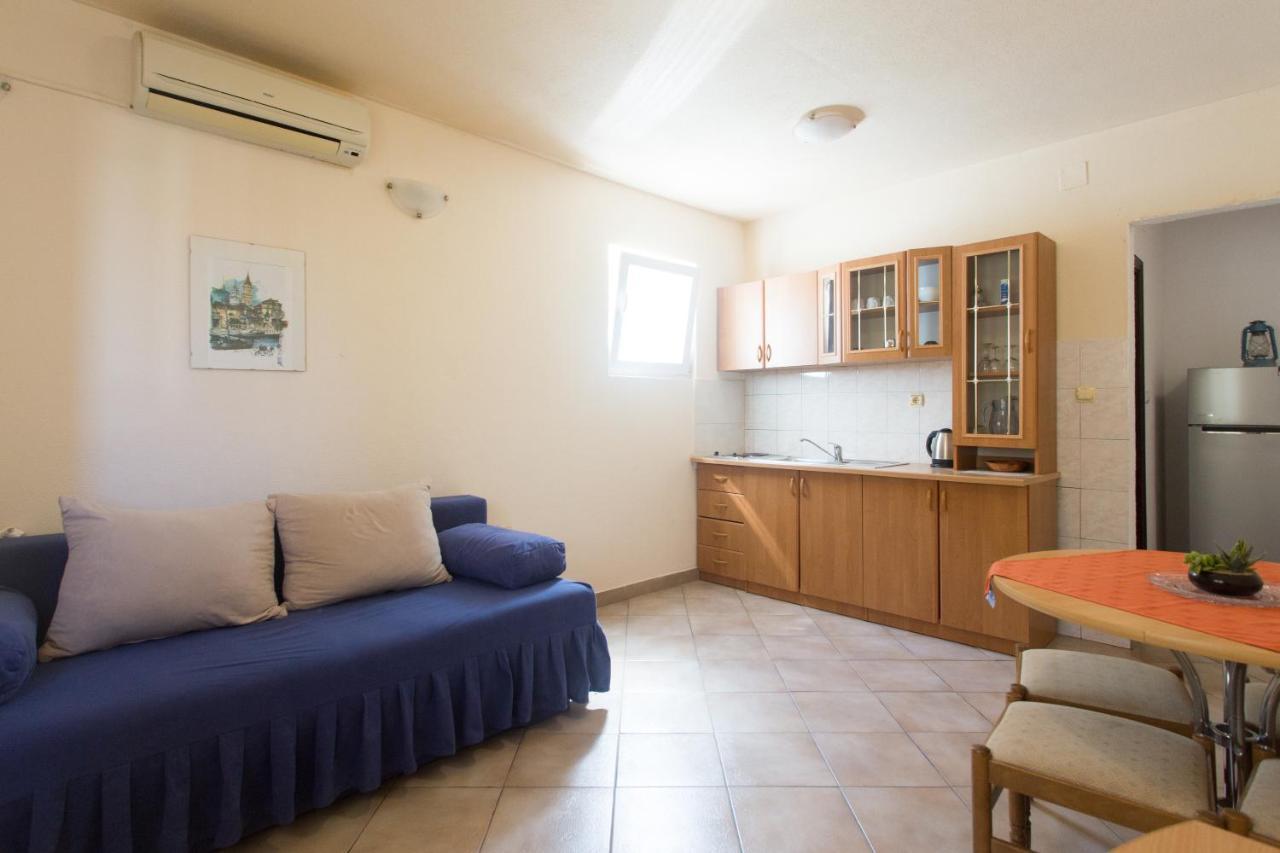 Apartment Gold Трогир Экстерьер фото